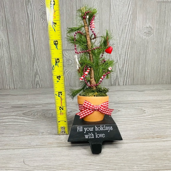 Christmas tree shelf sitting stocking hanger hook “fill your holidays with love” - Picture 3 of 6
